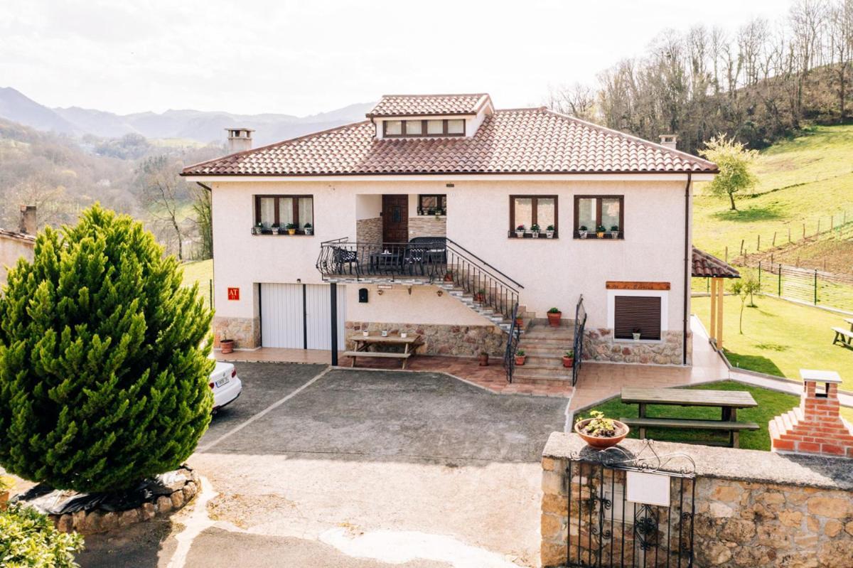 Apartamentos La Cortina Onís 外观 照片
