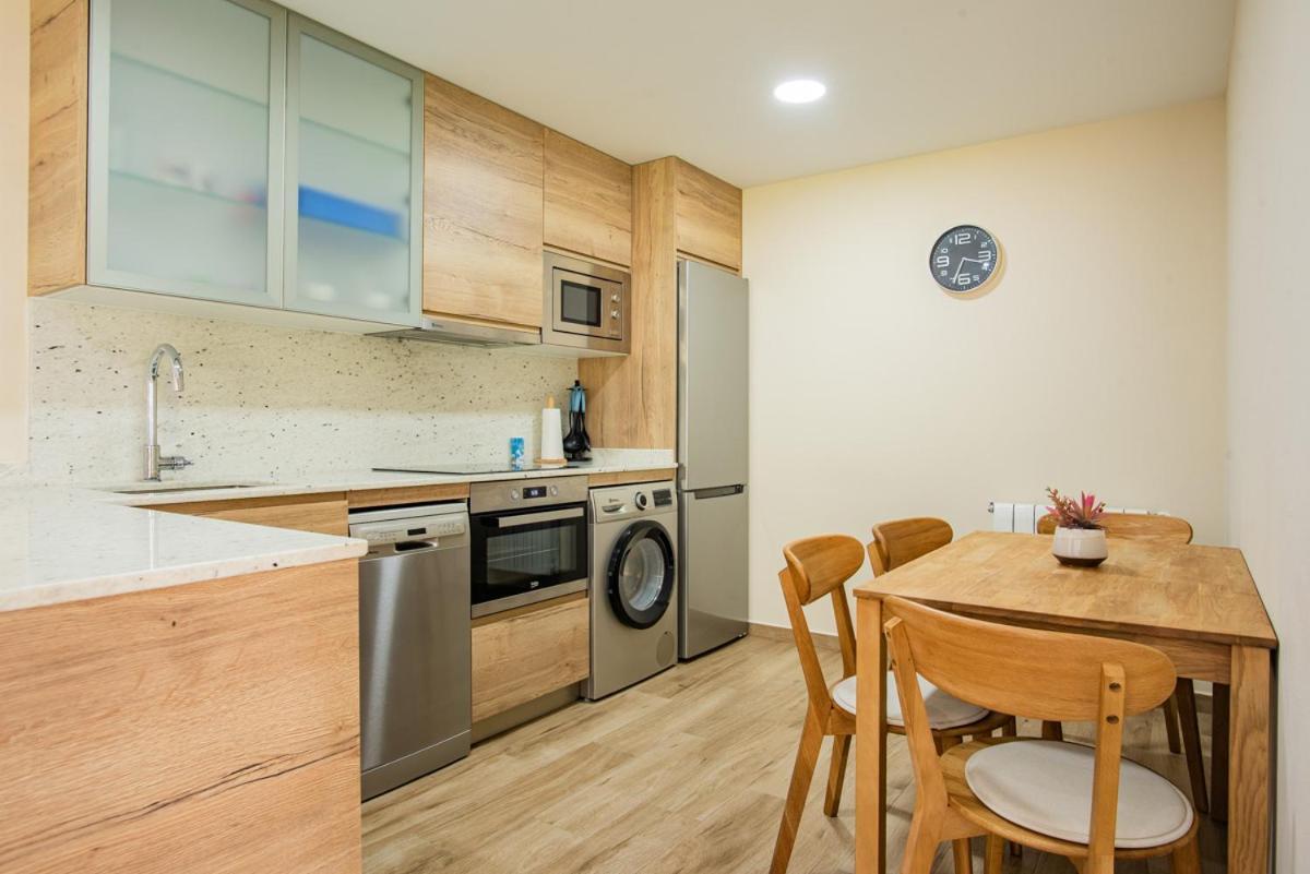 Apartamentos La Cortina Onís 外观 照片